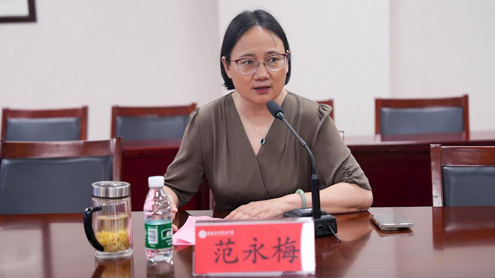 65c8d89440b343858218cc59a3392b42.jpg 65c8d89440b343858218cc59a3392b42.jpg